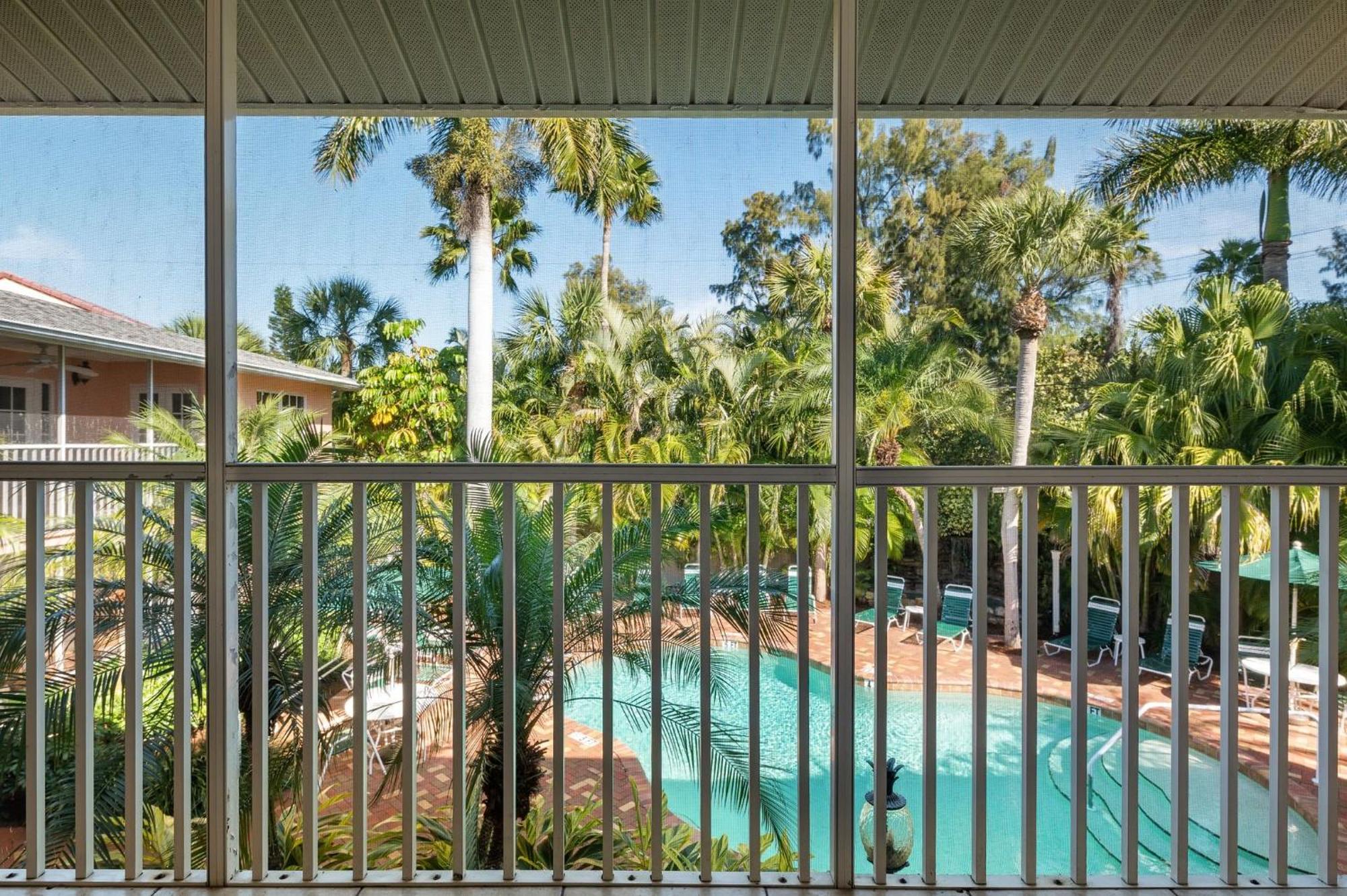 Siesta Key Inn Экстерьер фото