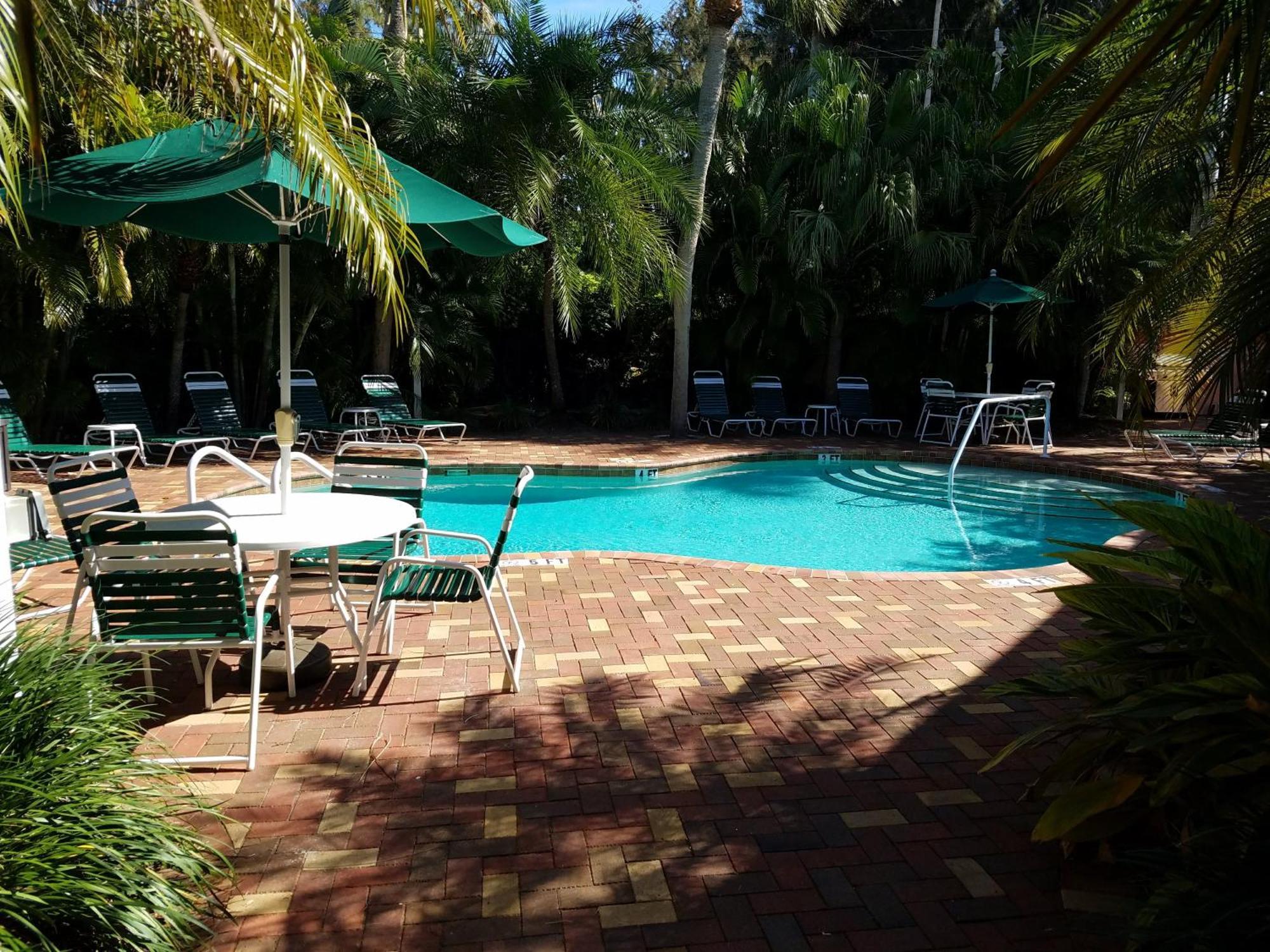 Siesta Key Inn Экстерьер фото
